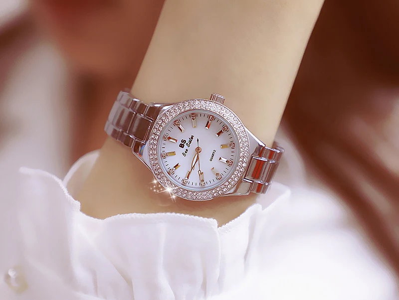 Women's Crystal Patterned Watch Women's Crystal Patterned Watch
