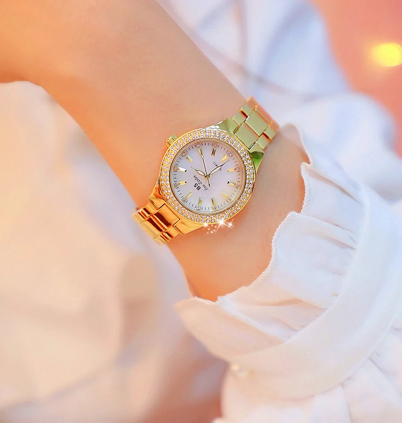 Women's Crystal Patterned Watch Women's Crystal Patterned Watch