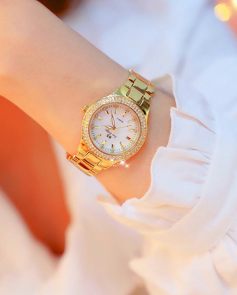 Women's Crystal Patterned Watch Women's Crystal Patterned Watch