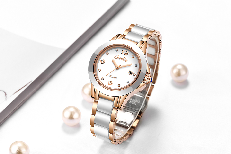 Bracelet Style Round Steel Quartz Watch for Women