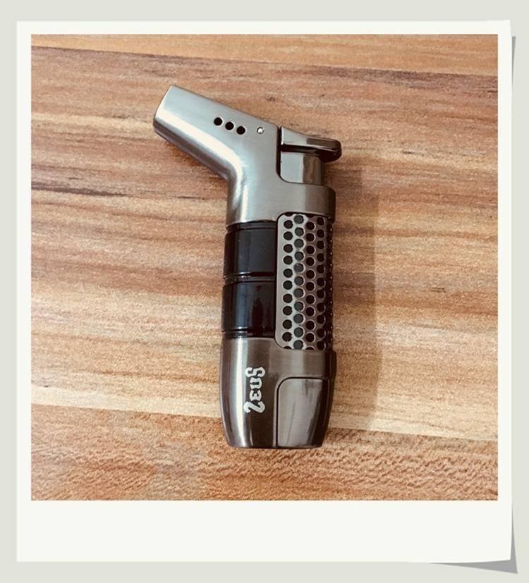 Cedar Lined Leather Travel Cigar Case Cedar Lined Leather Travel Cigar Case