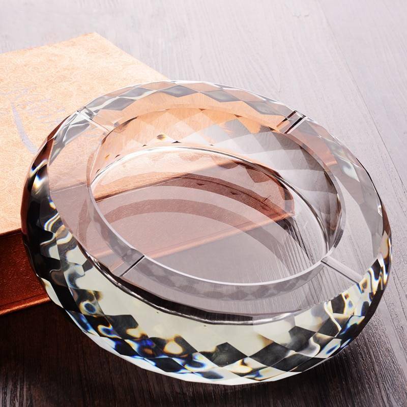 Crystal Glass Round Ashtray Crystal Glass Round Ashtray