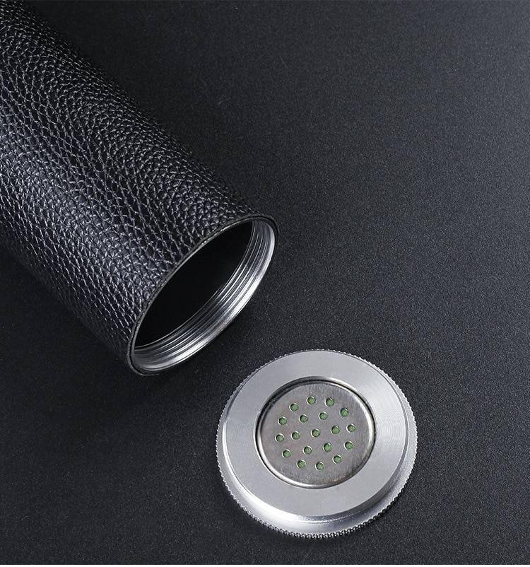 Leather Coated Aluminum Cigar Case with Hygrometer Leather Coated Aluminum Cigar Case with Hygrometer