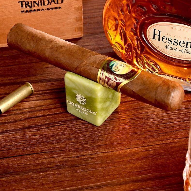 Natural Jade Cigar Holder Natural Jade Cigar Holder